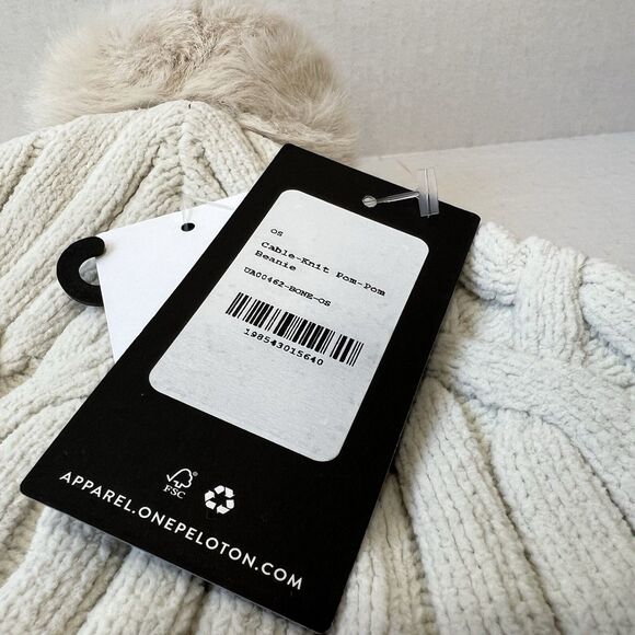 New Lululemon x Peloton Cable Knit Pom Pom Beanie Hat Bone O/S $58-LW9FLDS BONE main image 4